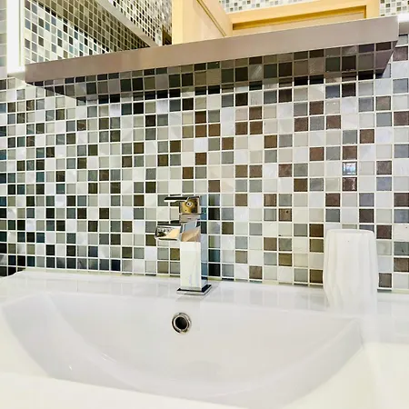 Апартаменты Superbe - Centre -proche Palais Des Festivals Et Plages